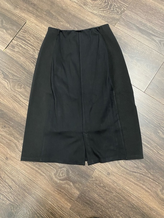 Ruby Ribbon Dresses & Skirts - Ruby Ribbon Black Stretch Tummy Control Lined Skirt Faux Wrap Look - Small